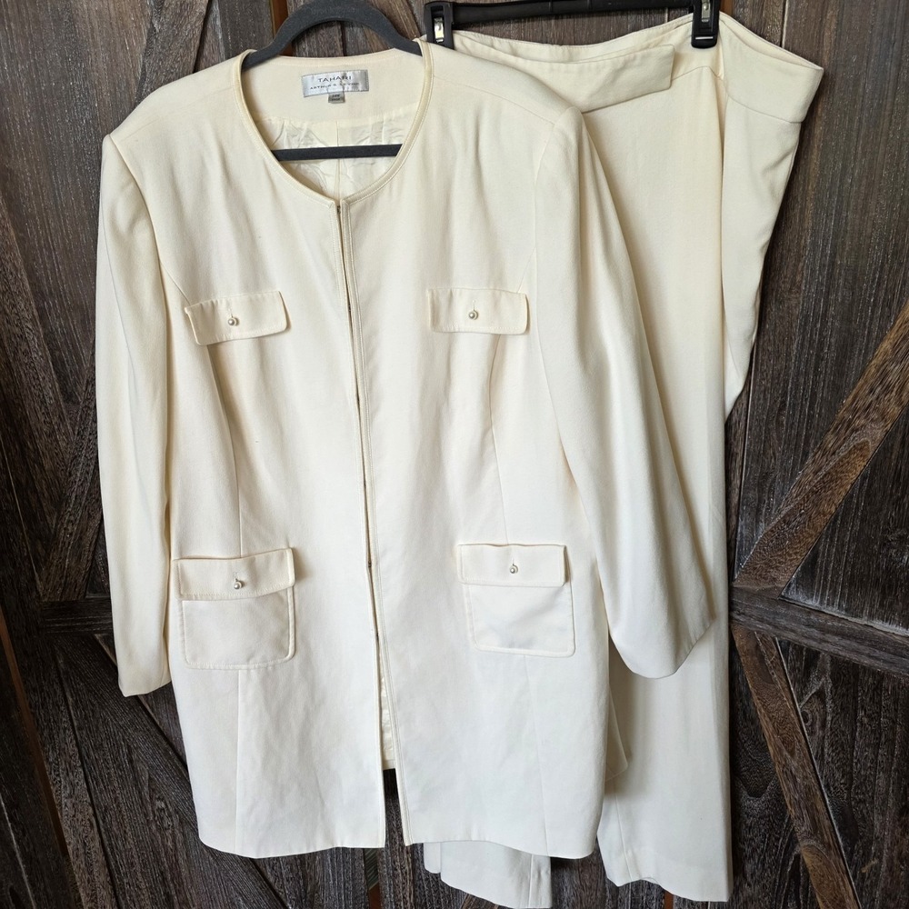 Tahari by Arthur S Levine Suit Women's Size 24W Ivory Long Blazer & Pants Pearls